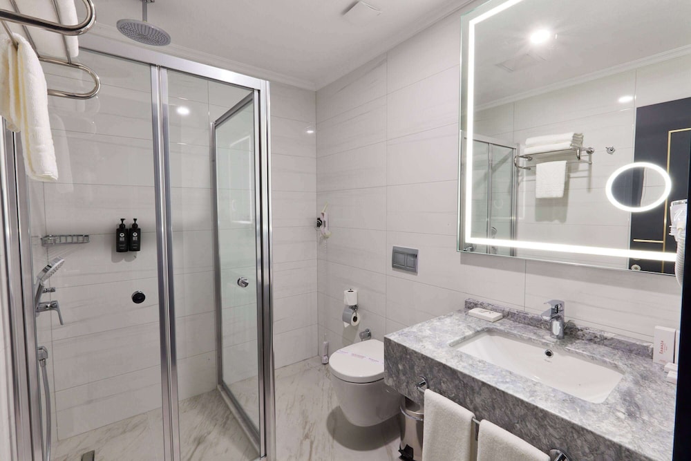 Ramada by Wyndham Istanbul Umraniye 48/50