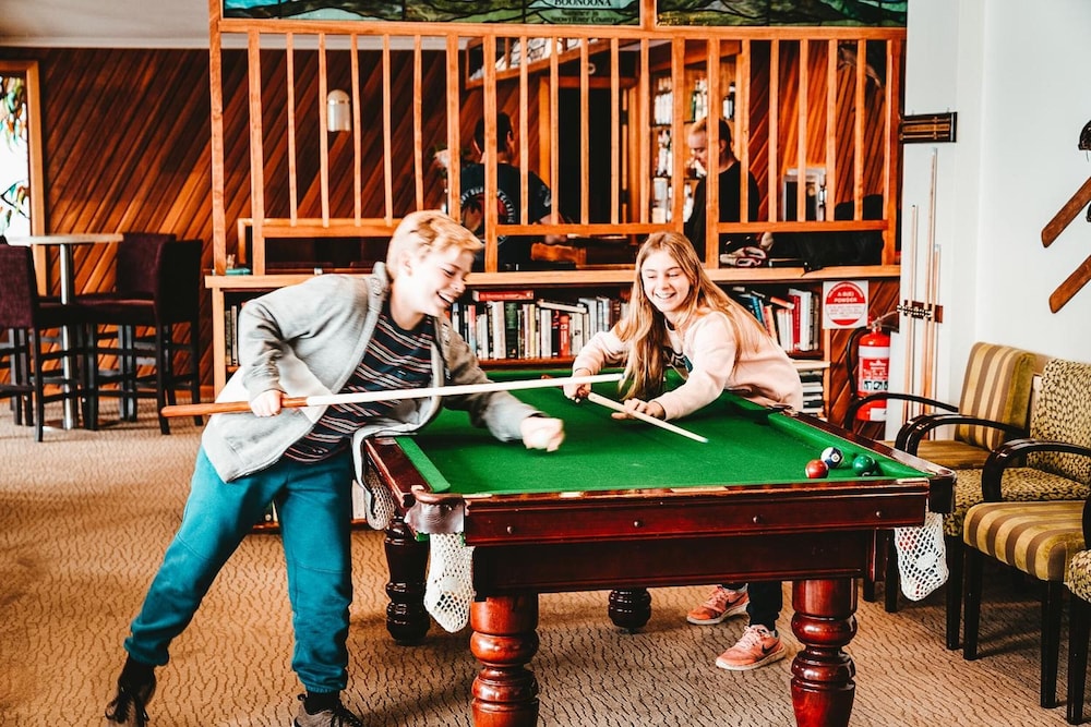Boonoona Ski Lodge 48/50