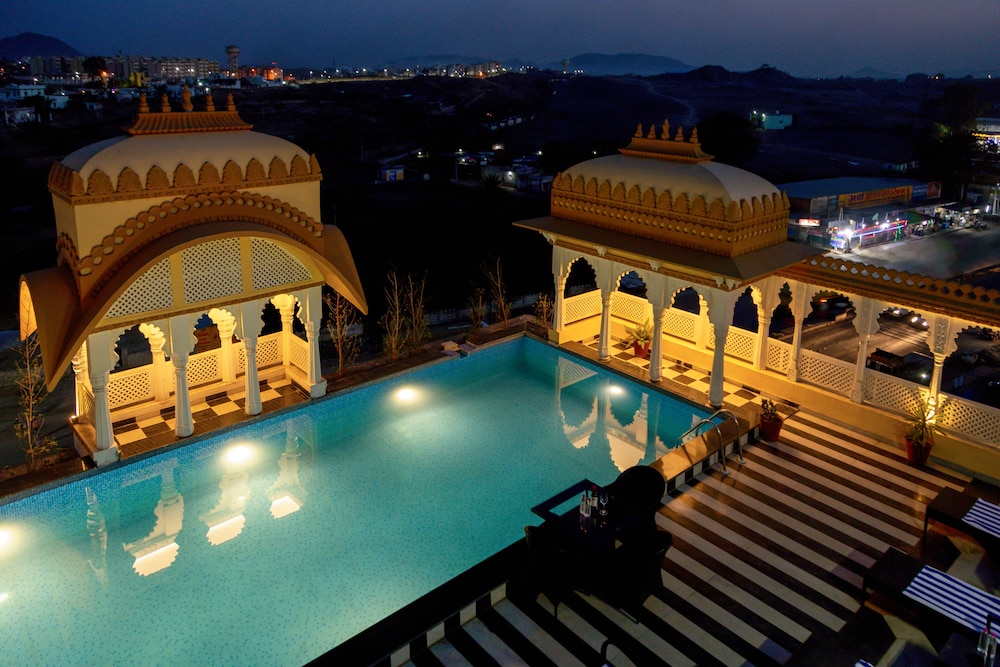 Sterling Balicha, Udaipur 3/55