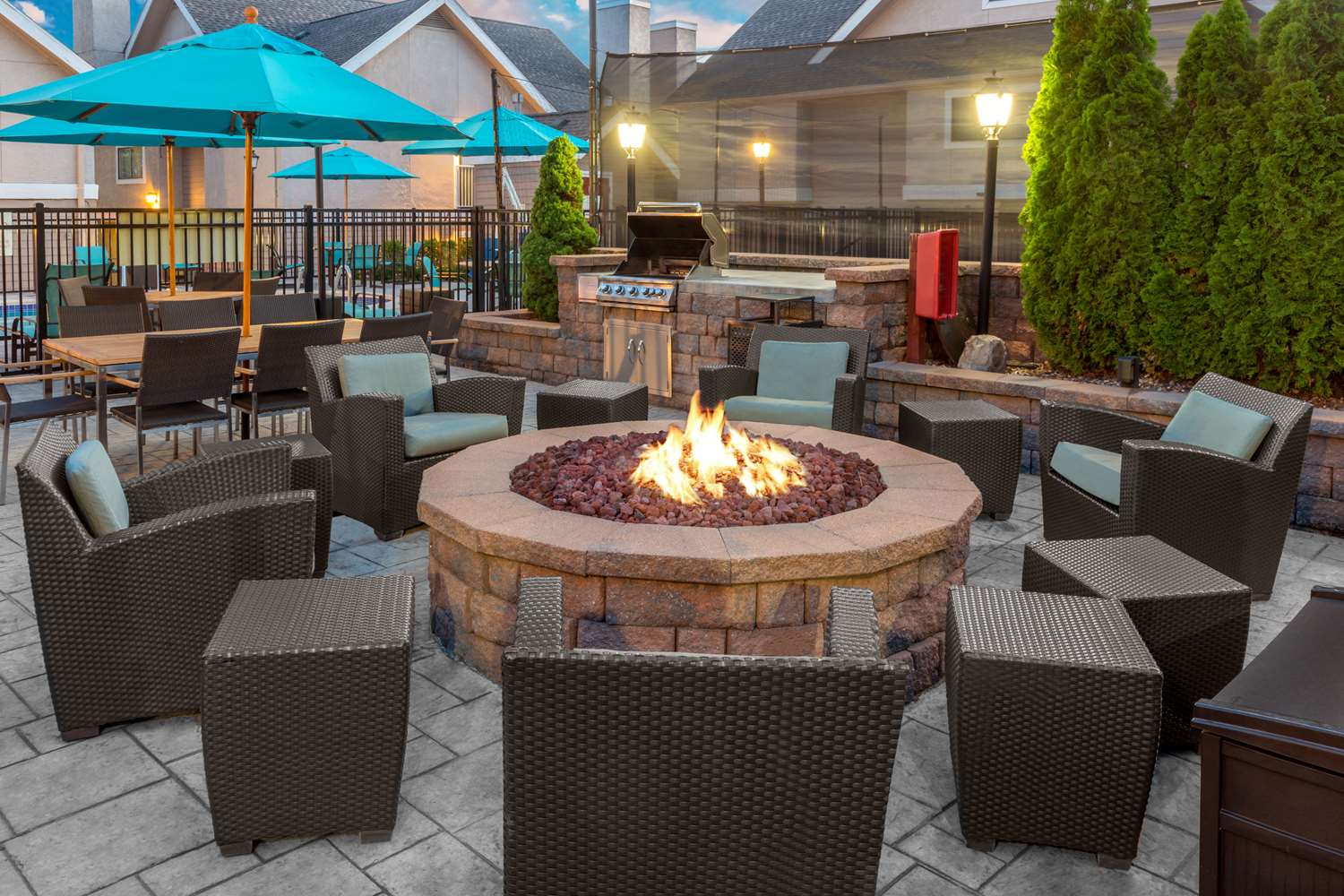 Craigshire Suites St Louis Westport Plaza 21/40