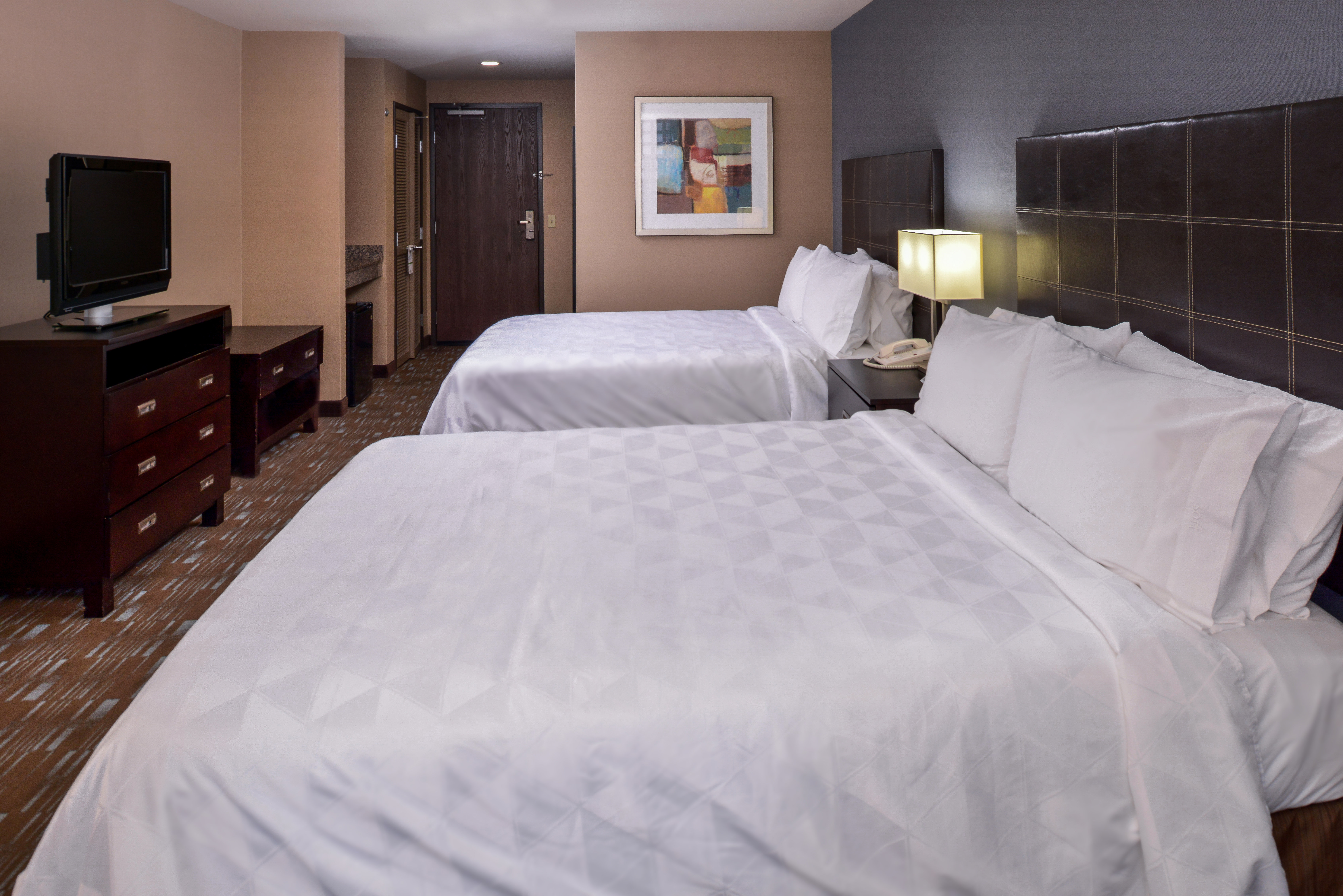 Holiday Inn Ontario Airport 35/73