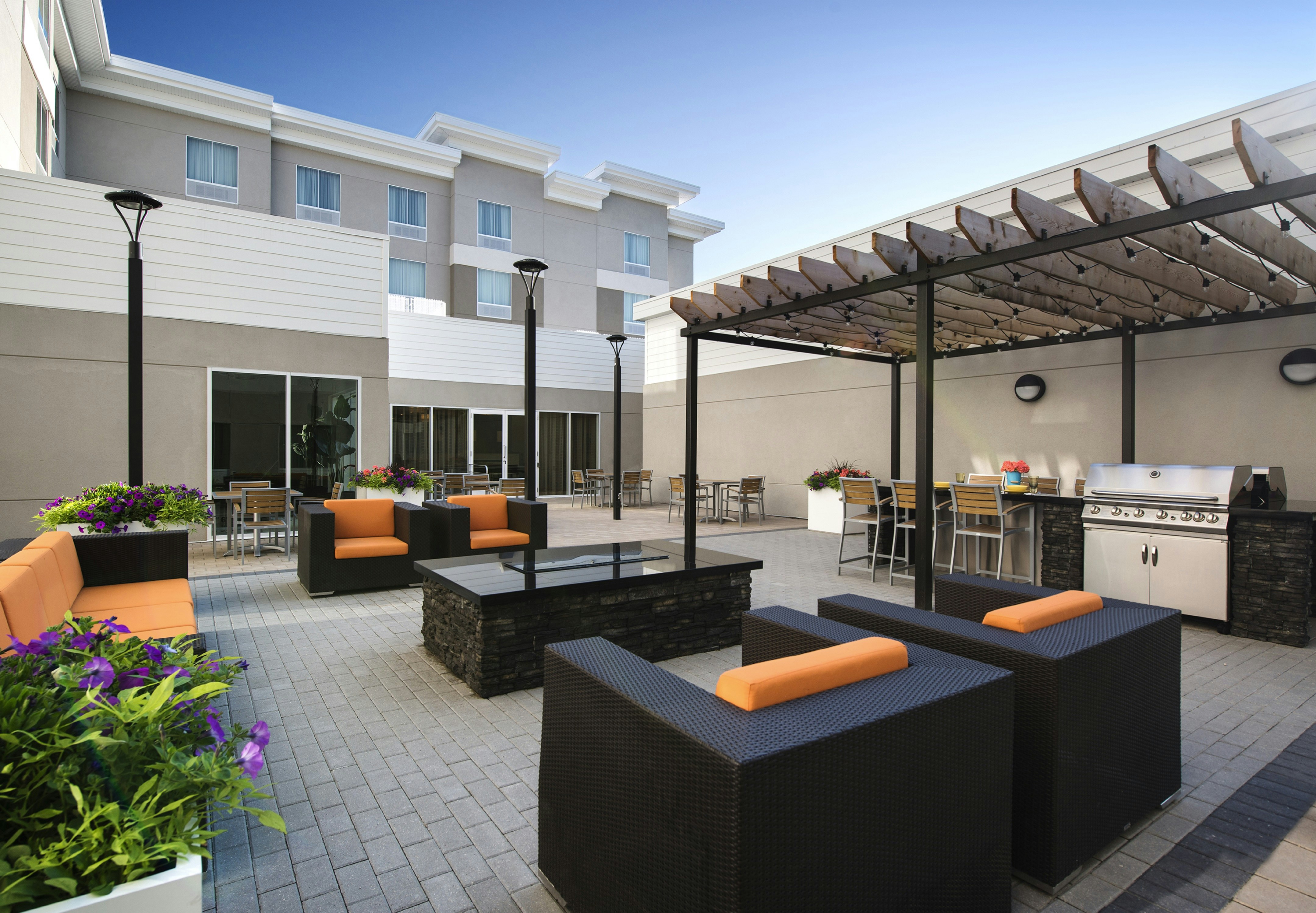 Homewood Suites By Hilton Winnipeg Airport Polo Park 6/23