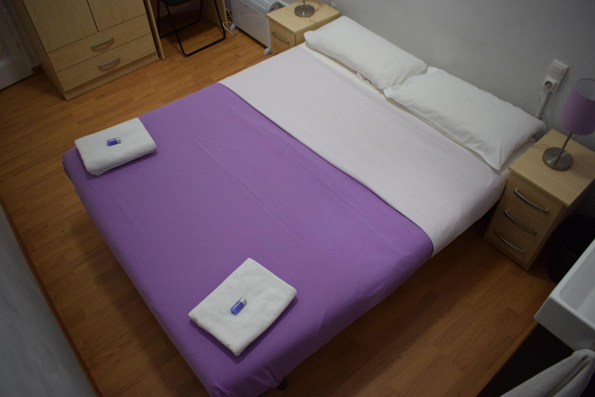 Hostal Mimi Las Ramblas 6/29