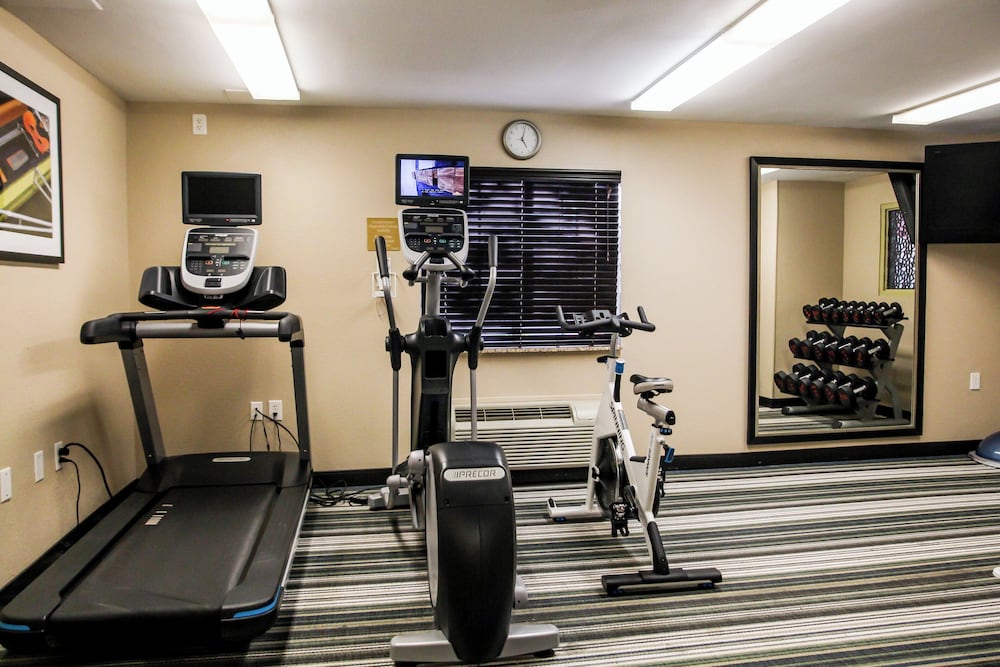 Candlewood Suites Richmond North Glen Allen 24/56