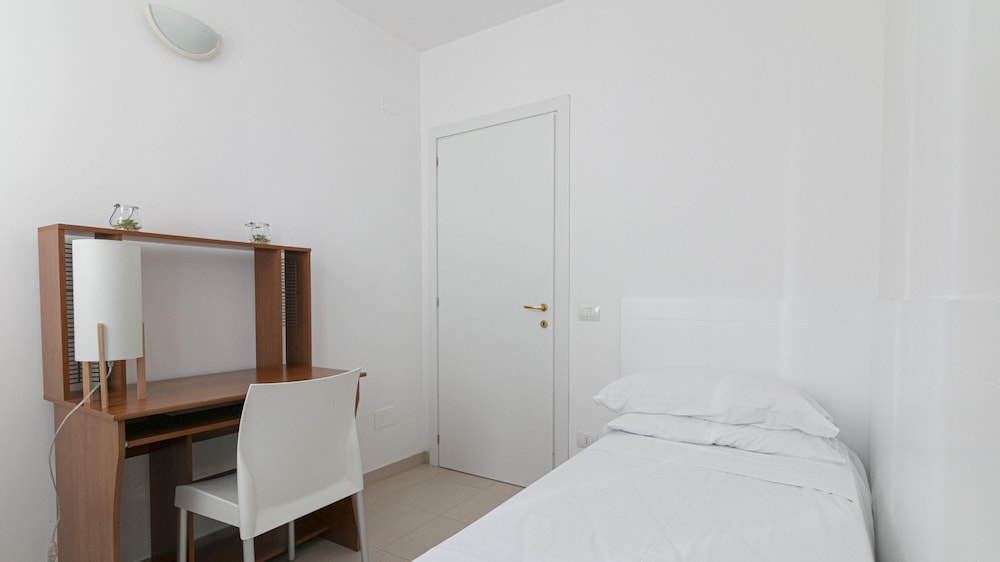 Hotel Excelsior Vasto 51/75