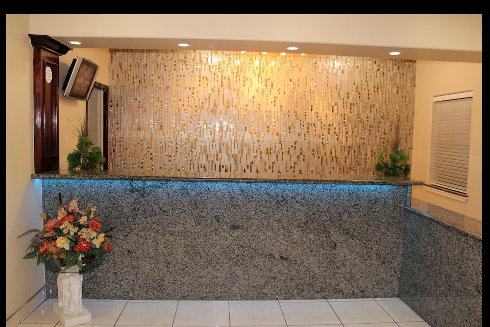 Texas Inn and Suites McAllen 15/47