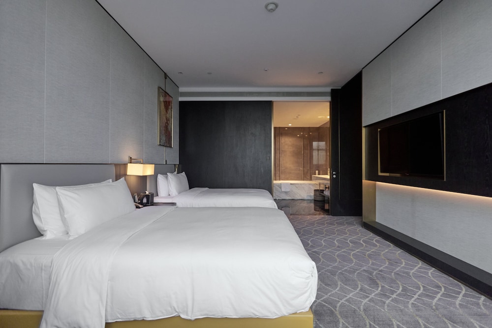 Intercontinental Ningbo 20/79