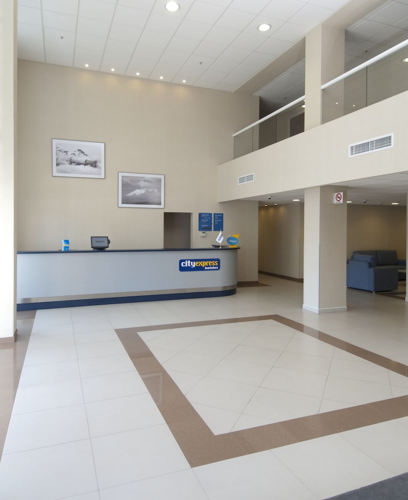 City Express by Marriott Puebla Angelopolis 8/60