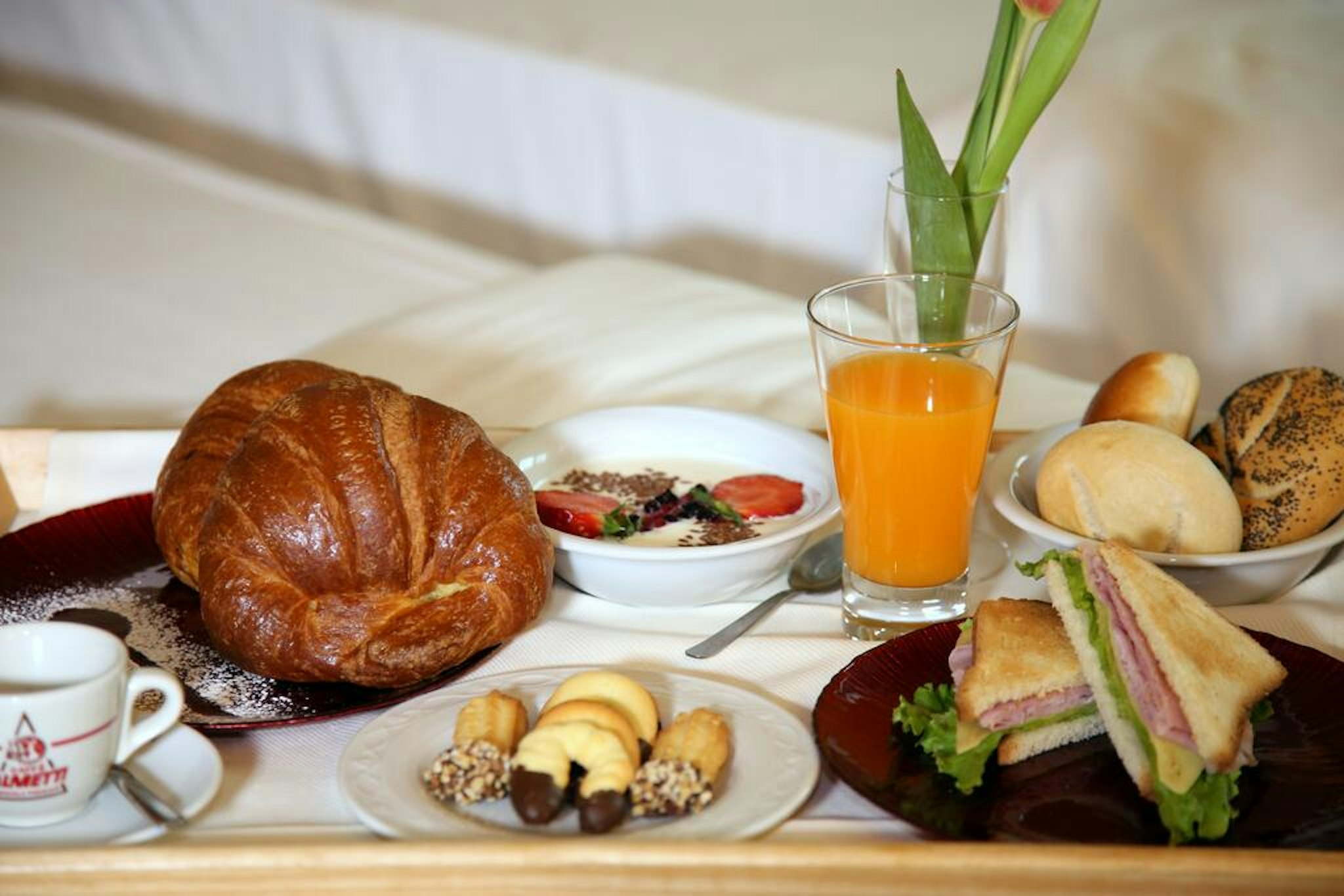 Phi Hotel Emilia 22/26