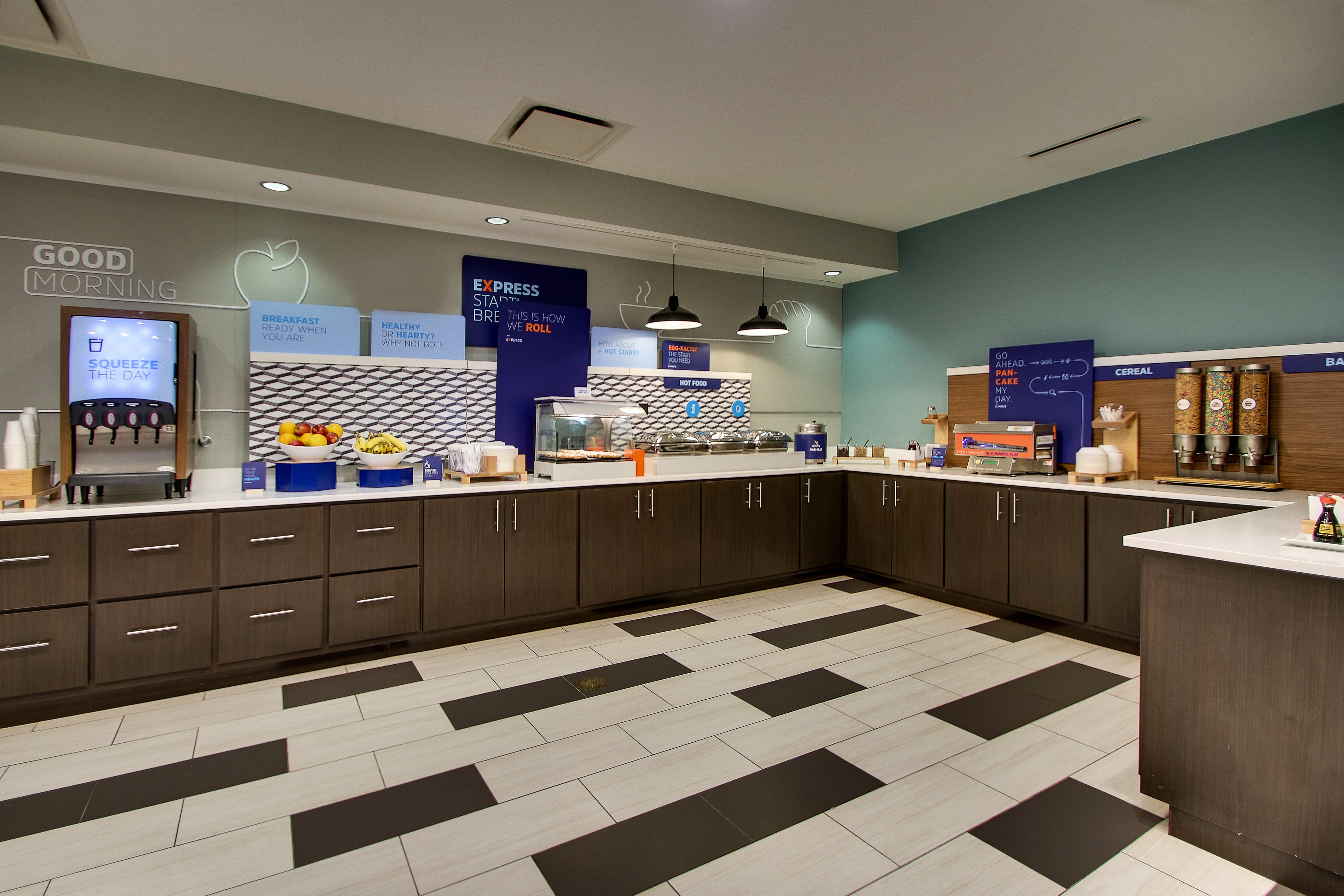 Holiday Inn Express Lexington North Georgetown 16/48