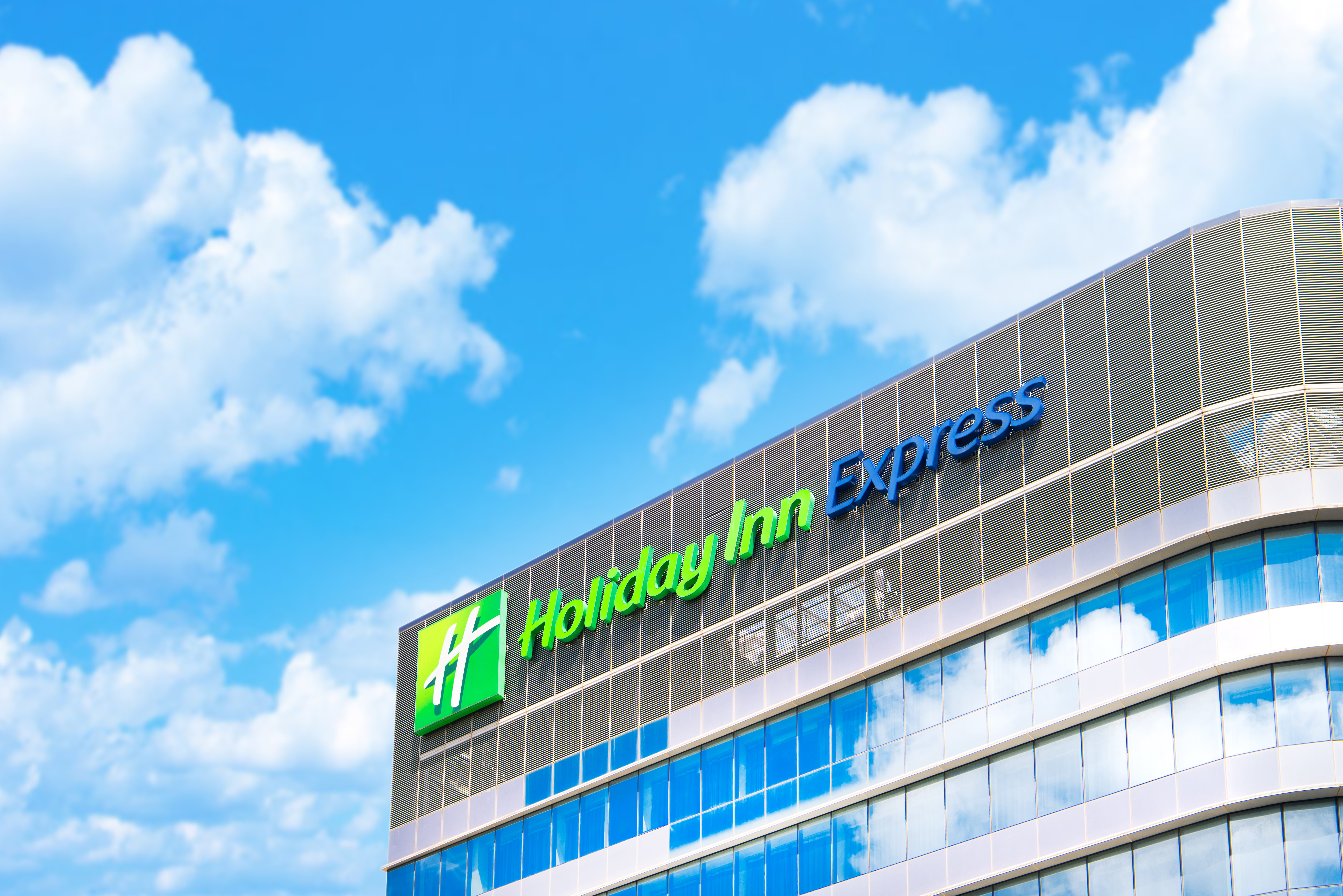 Holiday Inn Express Macau City Centre 6/50