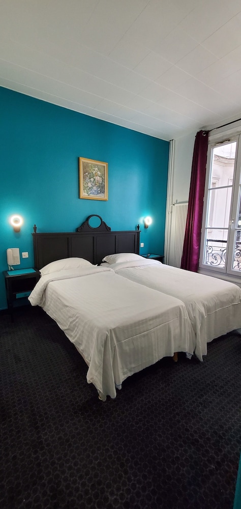 METROPOL HOTEL PARIS 26/71