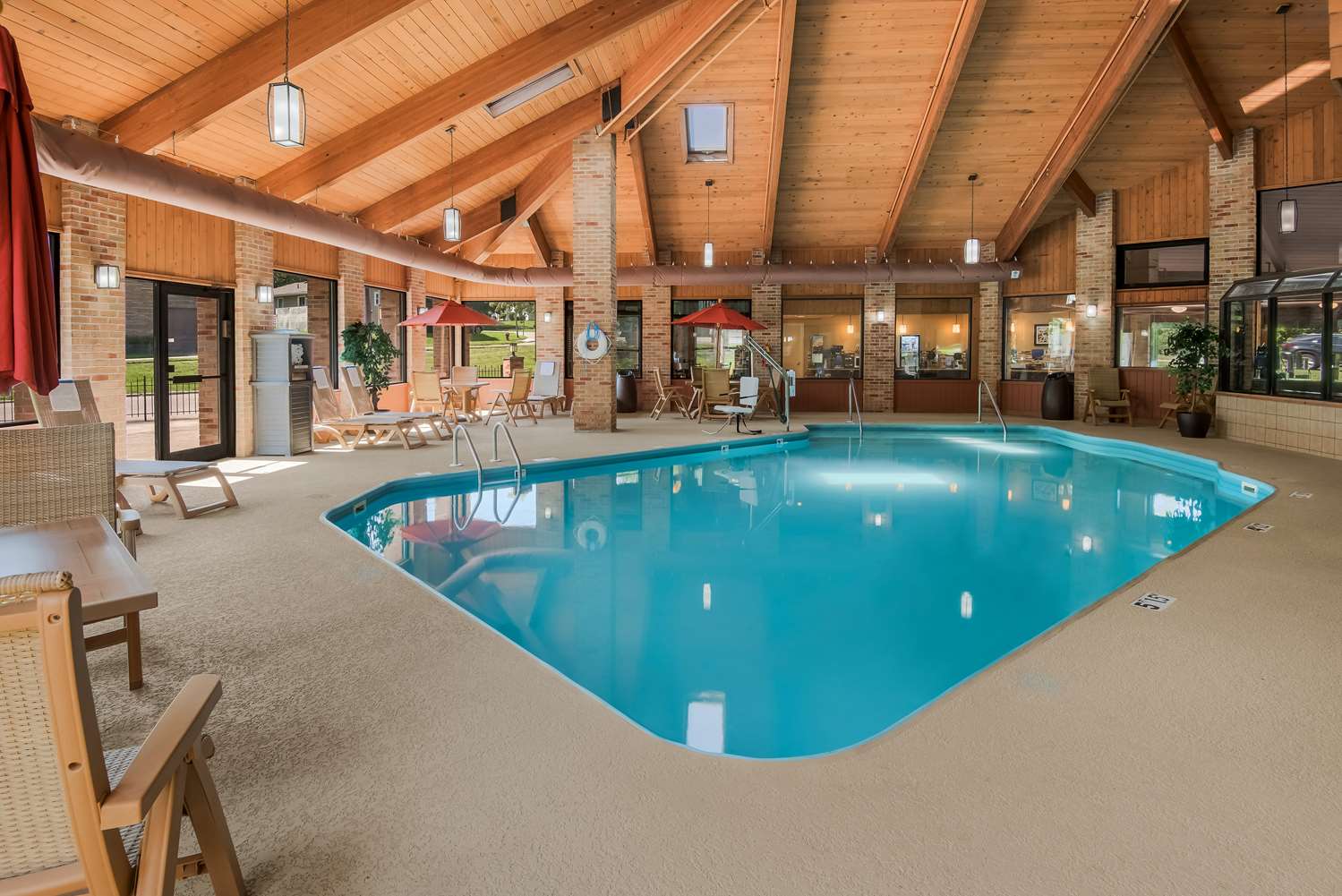 BEST WESTERN SYCAMORE INN 18/27