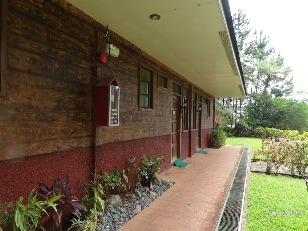 Eden Nature Park And Resort 53/55