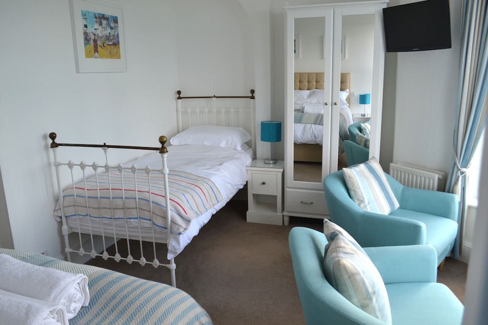 Tregony Guest House 2/52