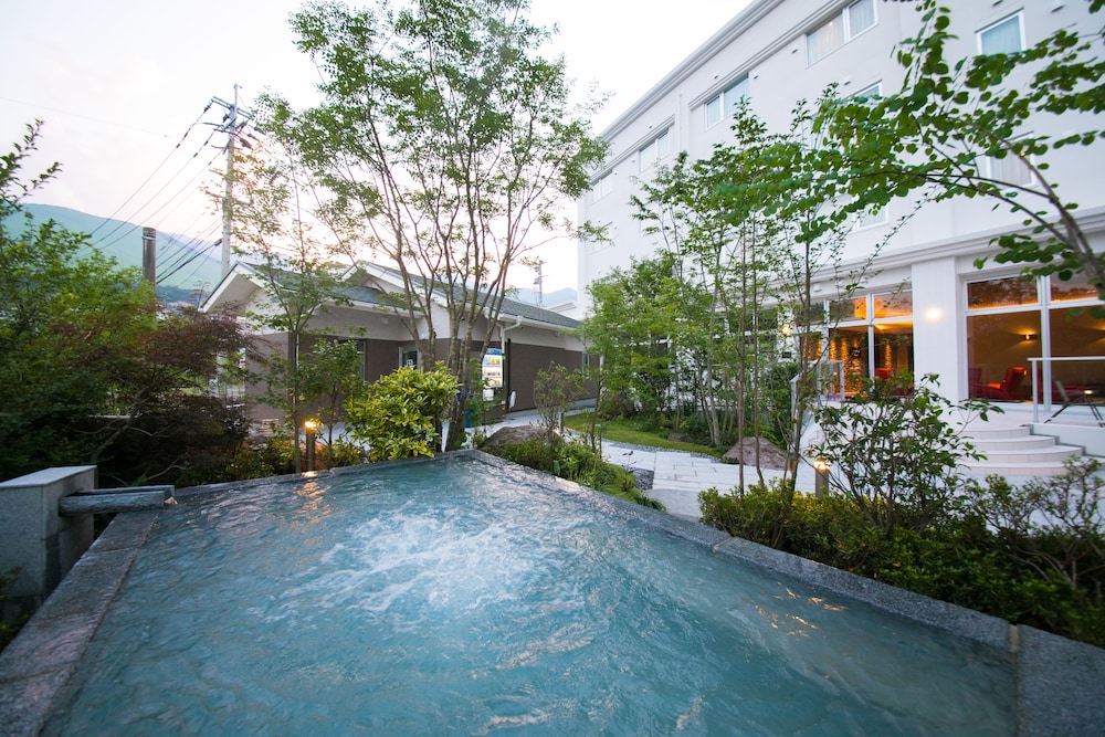 Morinoyu Resort 3/65