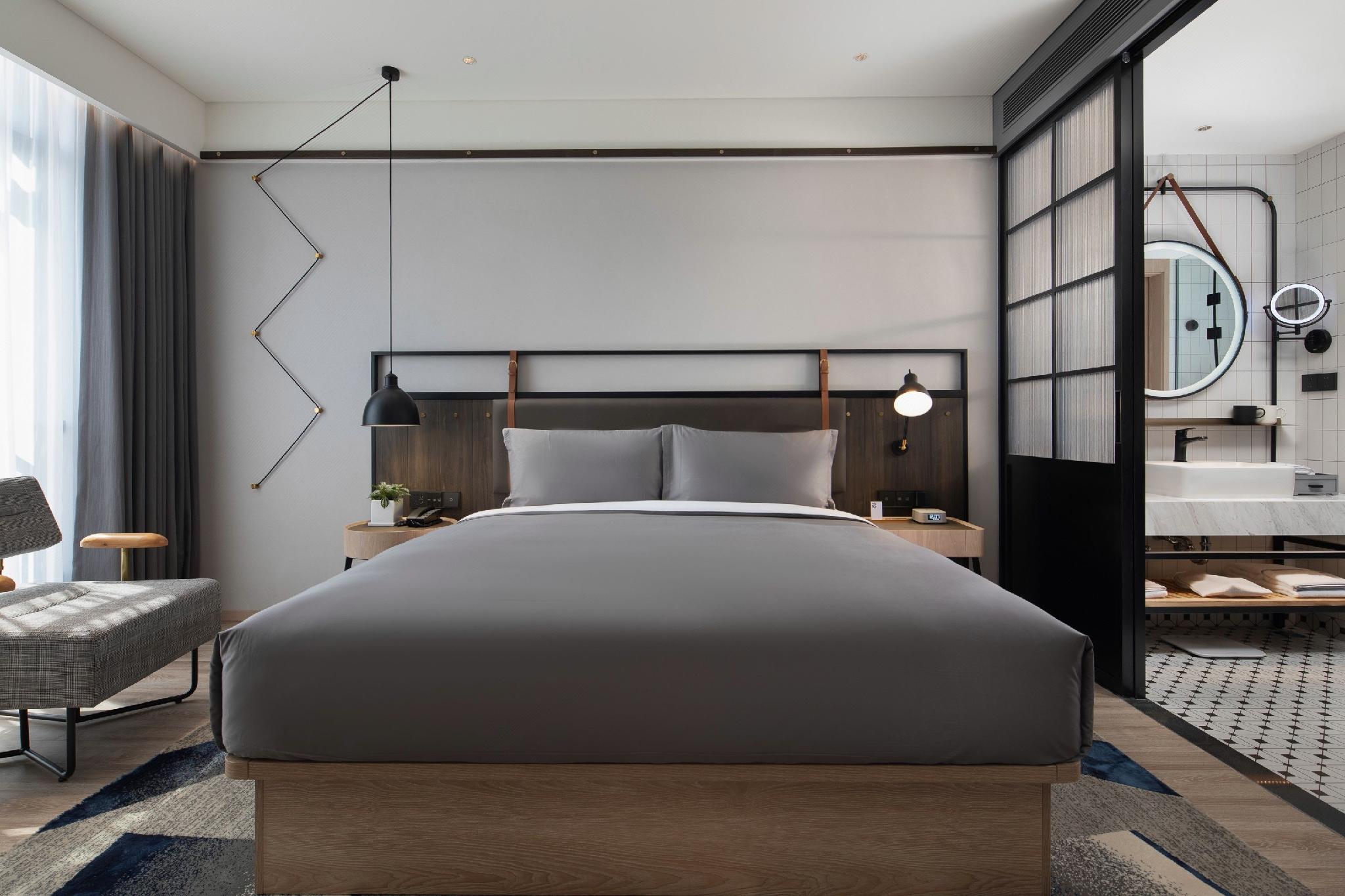 Tongpai Hotel Shanghai Hongqiao 7/24