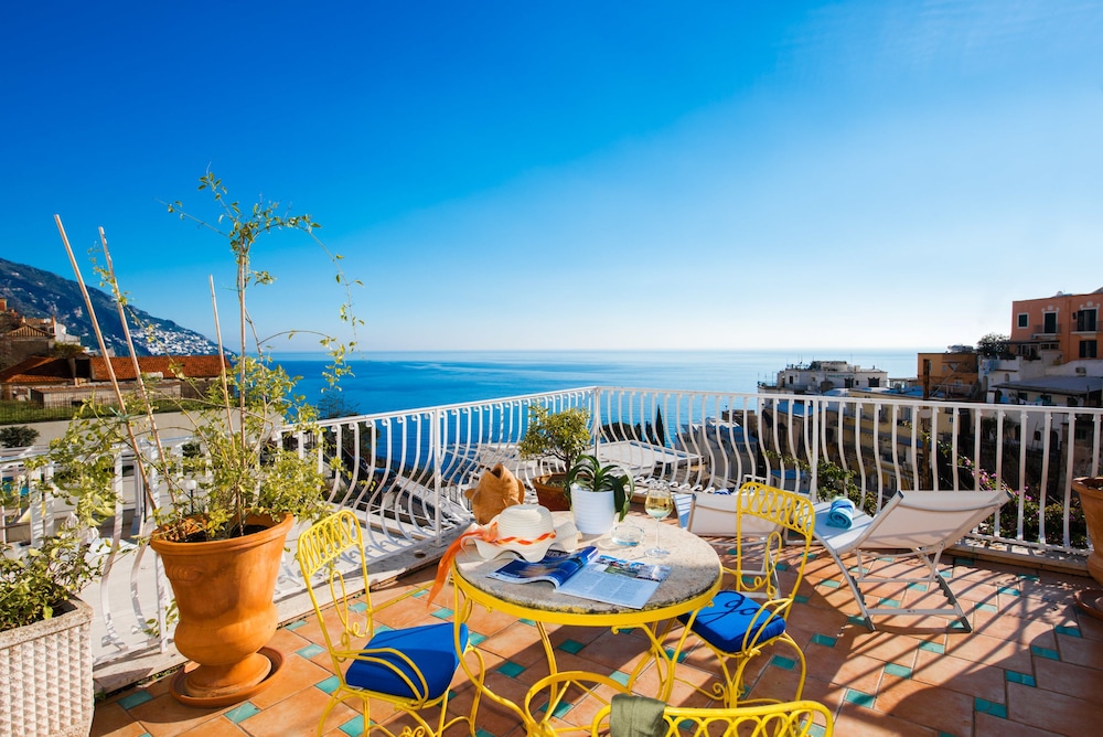 Villa Delle Palme Hotel 31/50
