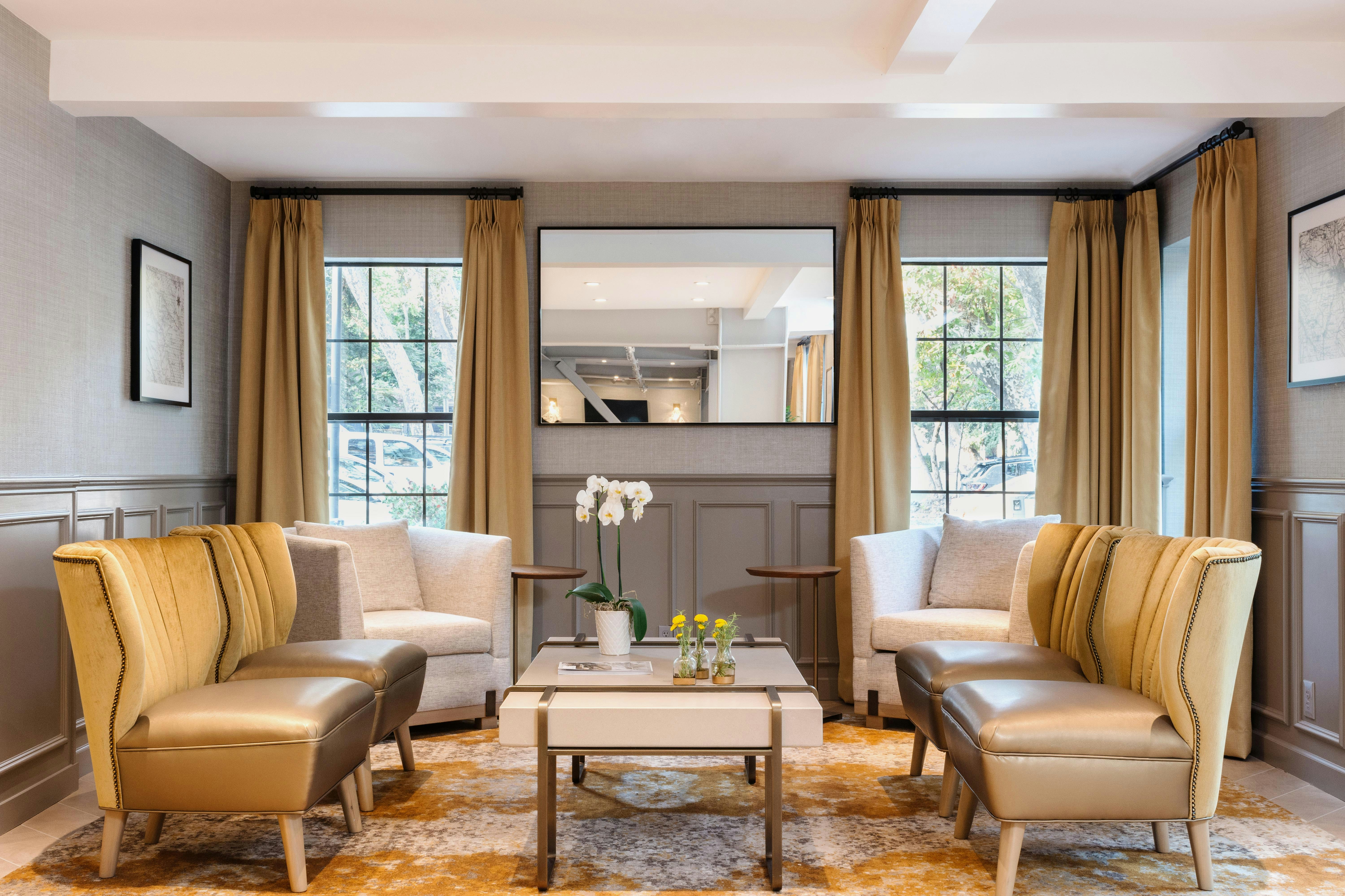 The Inn at Saratoga, Tapestry Collection by Hilton 10/17
