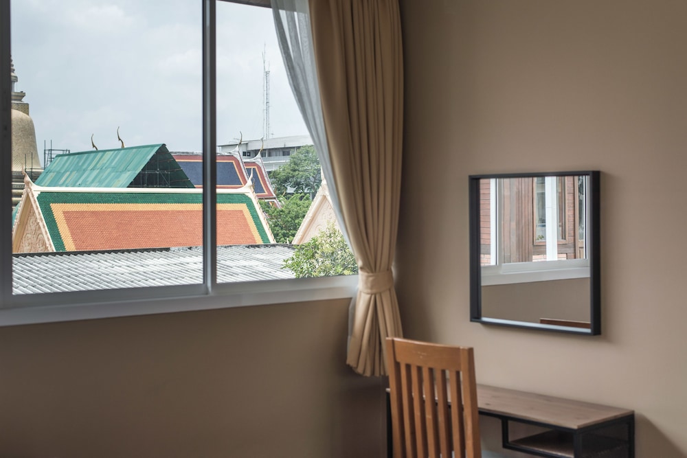Feung Nakorn Balcony Rooms Cafe 42/79