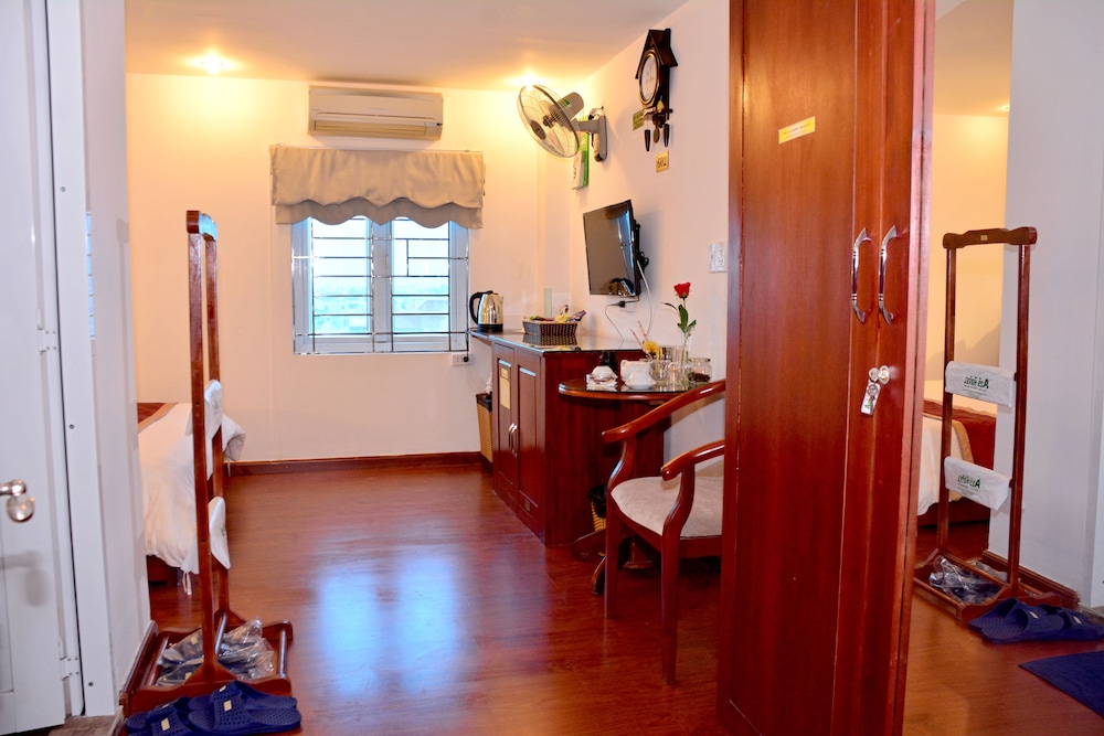 A25 Hotel - No. 137 Nguyen Du 43/69