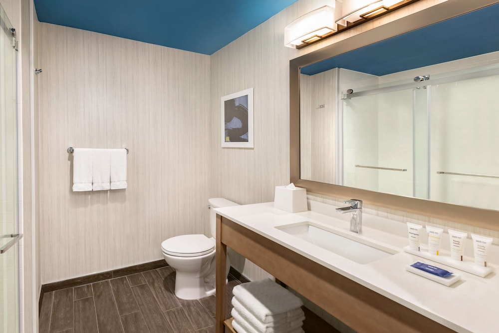 Park Inn by Radisson, Florence, SC 12/38