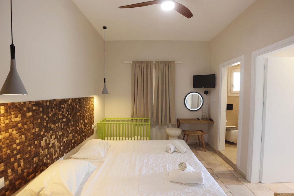 2 BEDROOMS, FAMILY, APARTMENT, GARDEN VIEW, 2 BATHROOMS