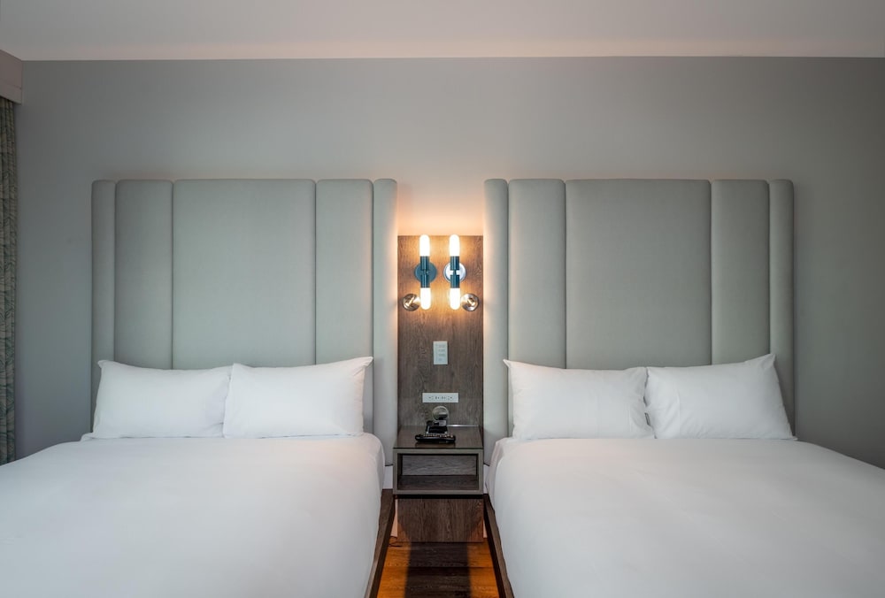 SUPERIOR, 2 QUEEN BEDS