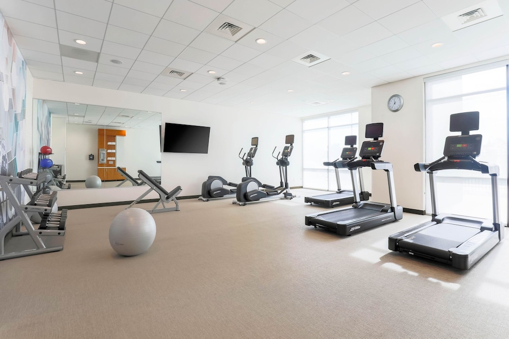 SpringHill Suites by Marriott San Jose Fremont 8/28