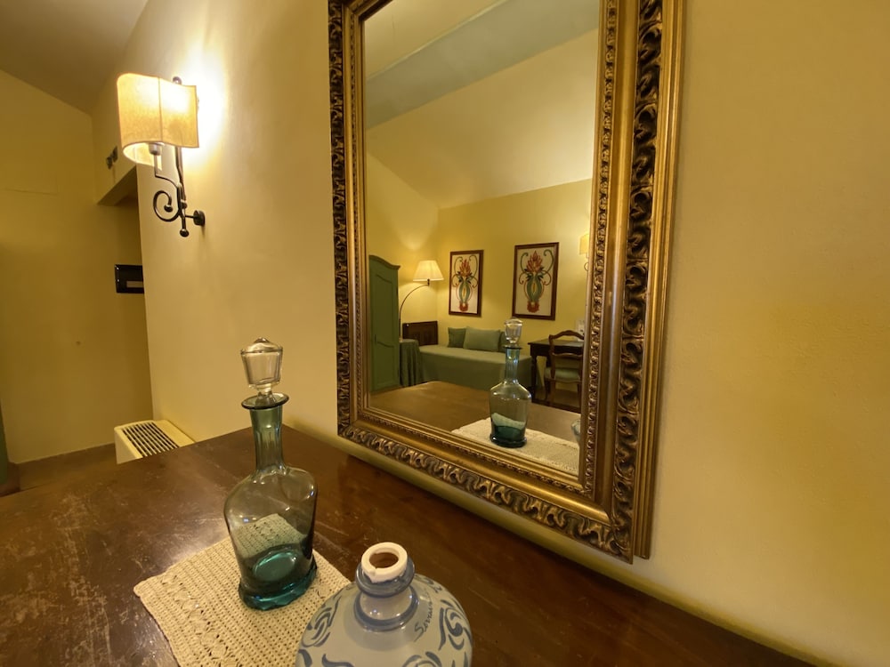 Relais Santa Anastasia 29/55