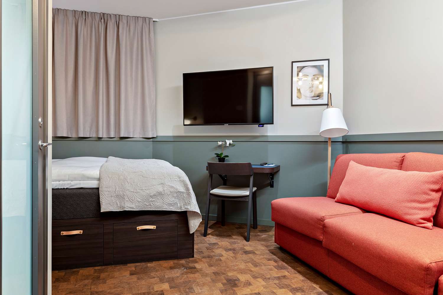 Best Western Hotel At 108 41/58