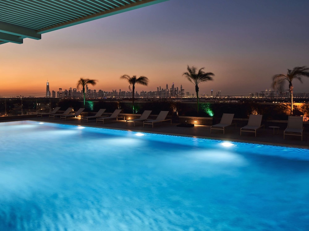 Movenpick Jumeirah Village Triangle 79/82