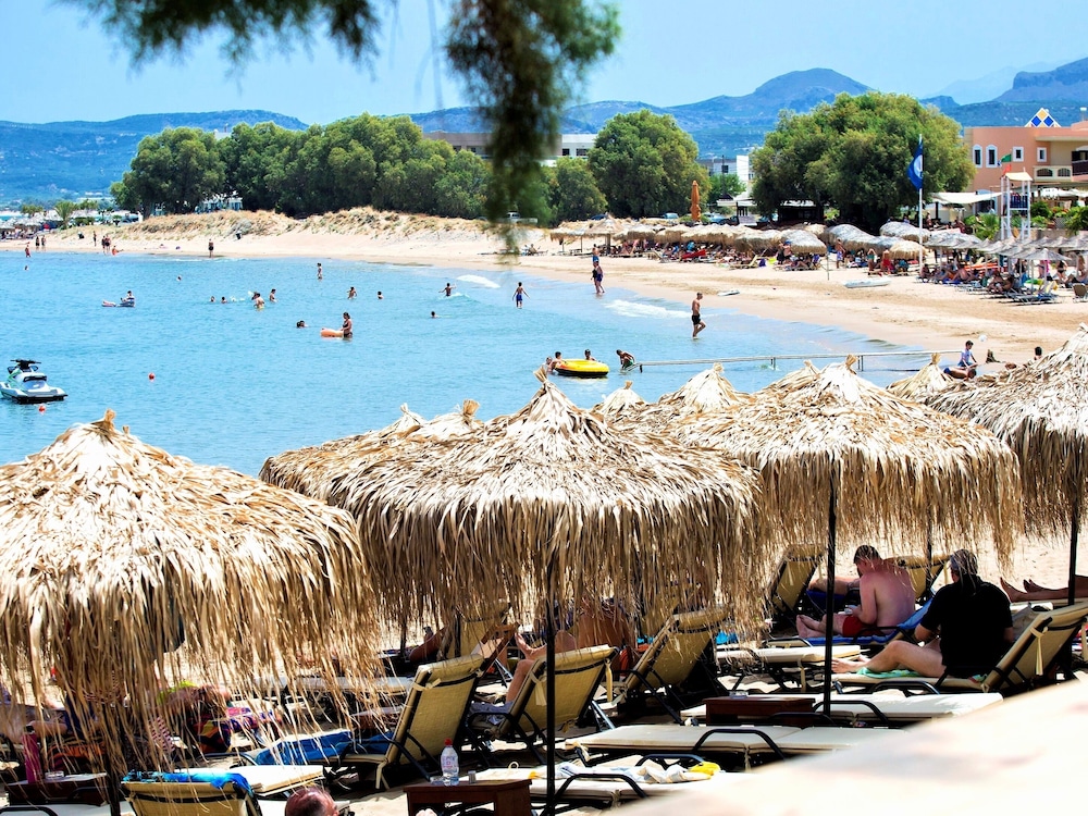 Aphrodite Beach hotel 40/50