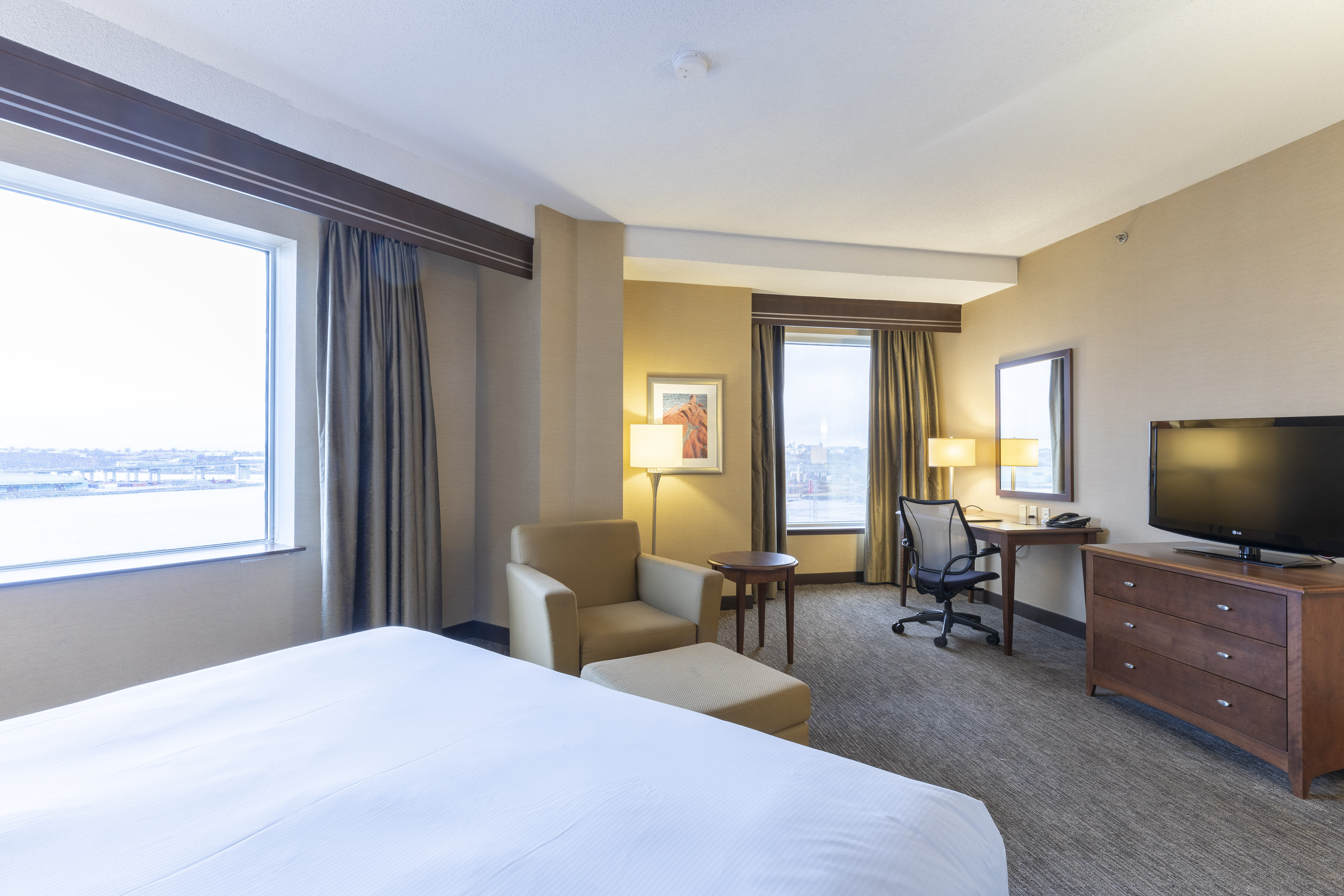 Room, King Bed, Harbour View
