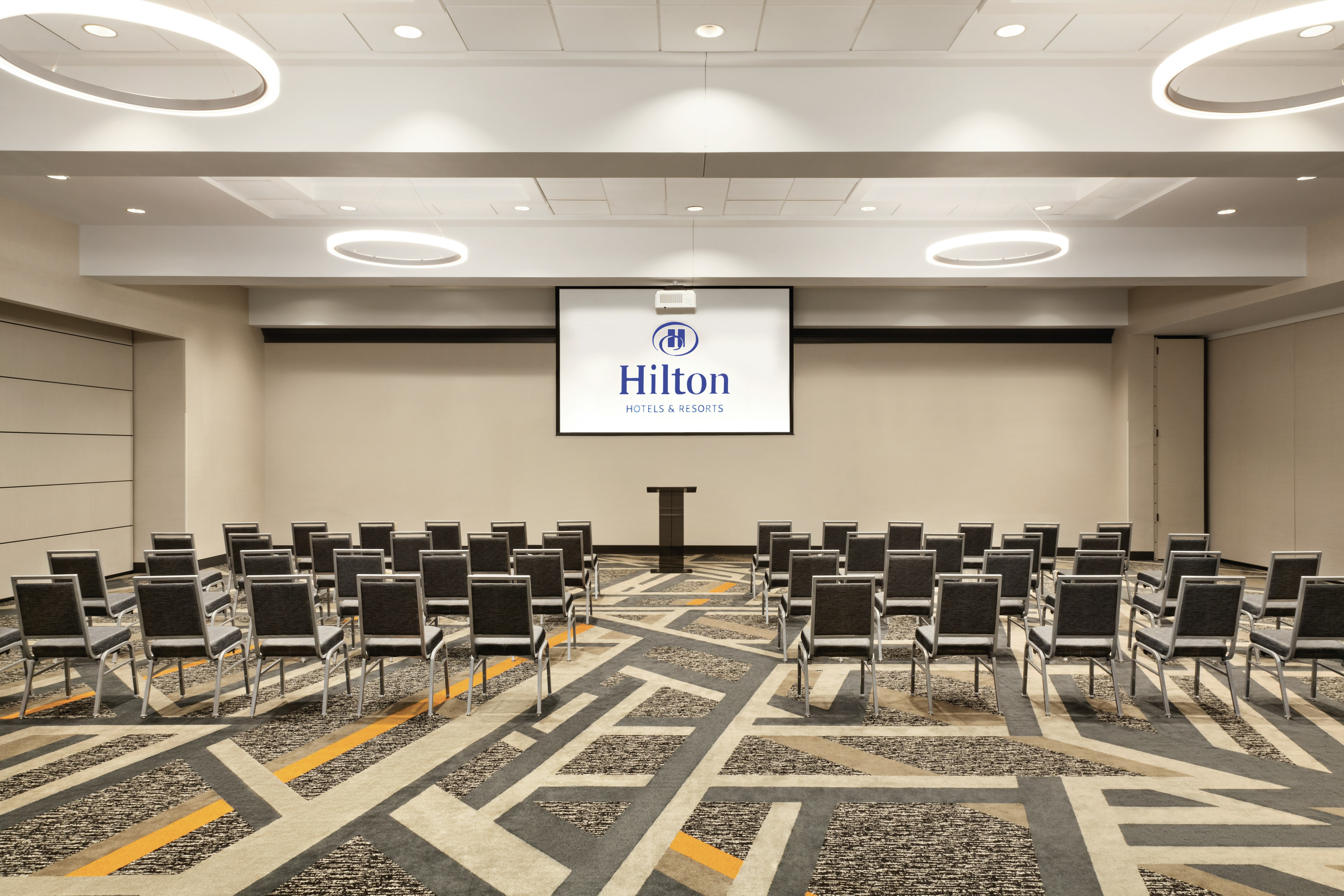 Hilton Knoxville Airport 63/81