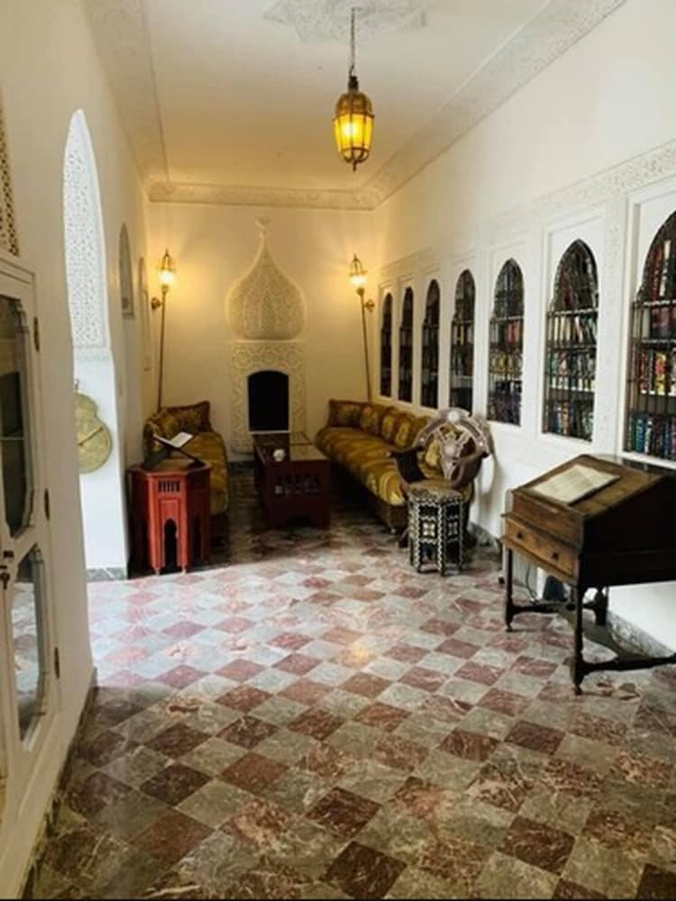Riad Ifoulki 37/53
