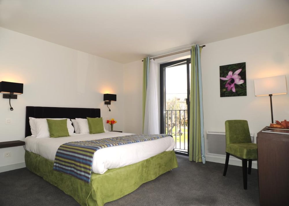 Les Lanchers Hotel Restaurant 13/50