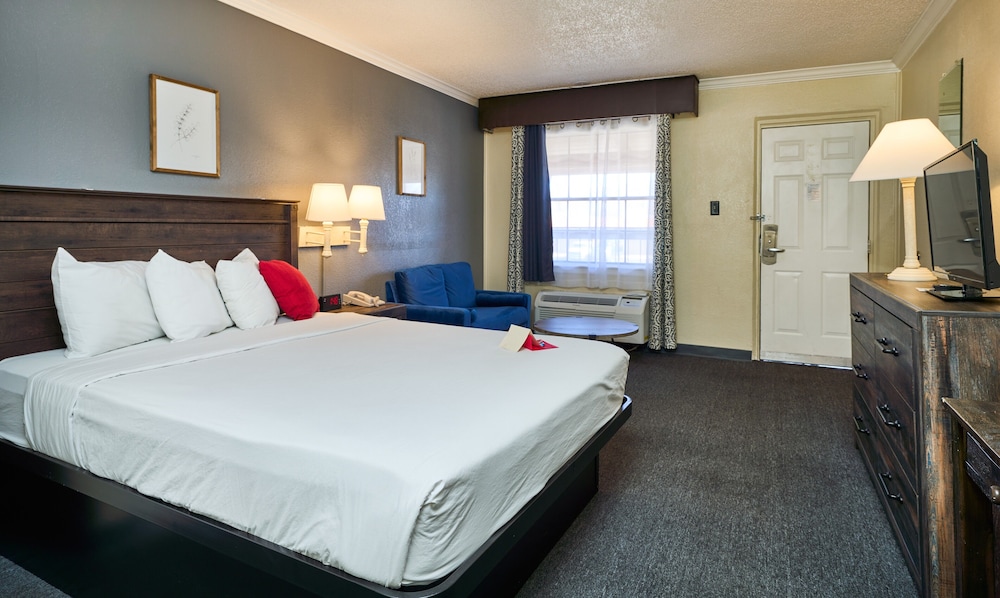 San Mateo Inn 16/36