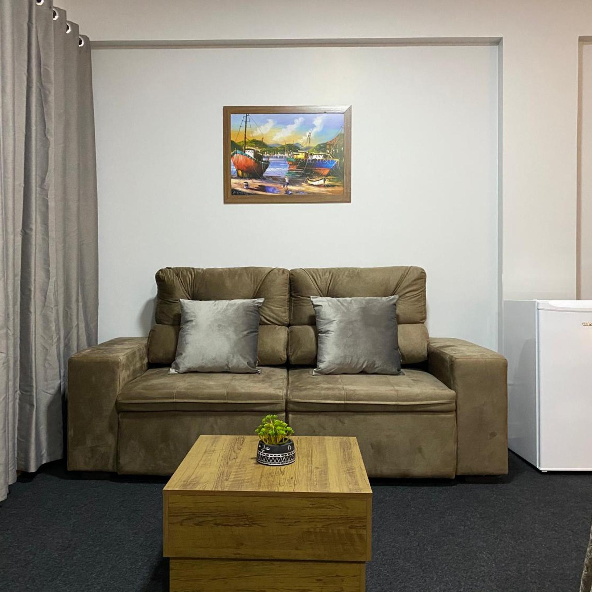 Quarto Luxo Silver 12/14