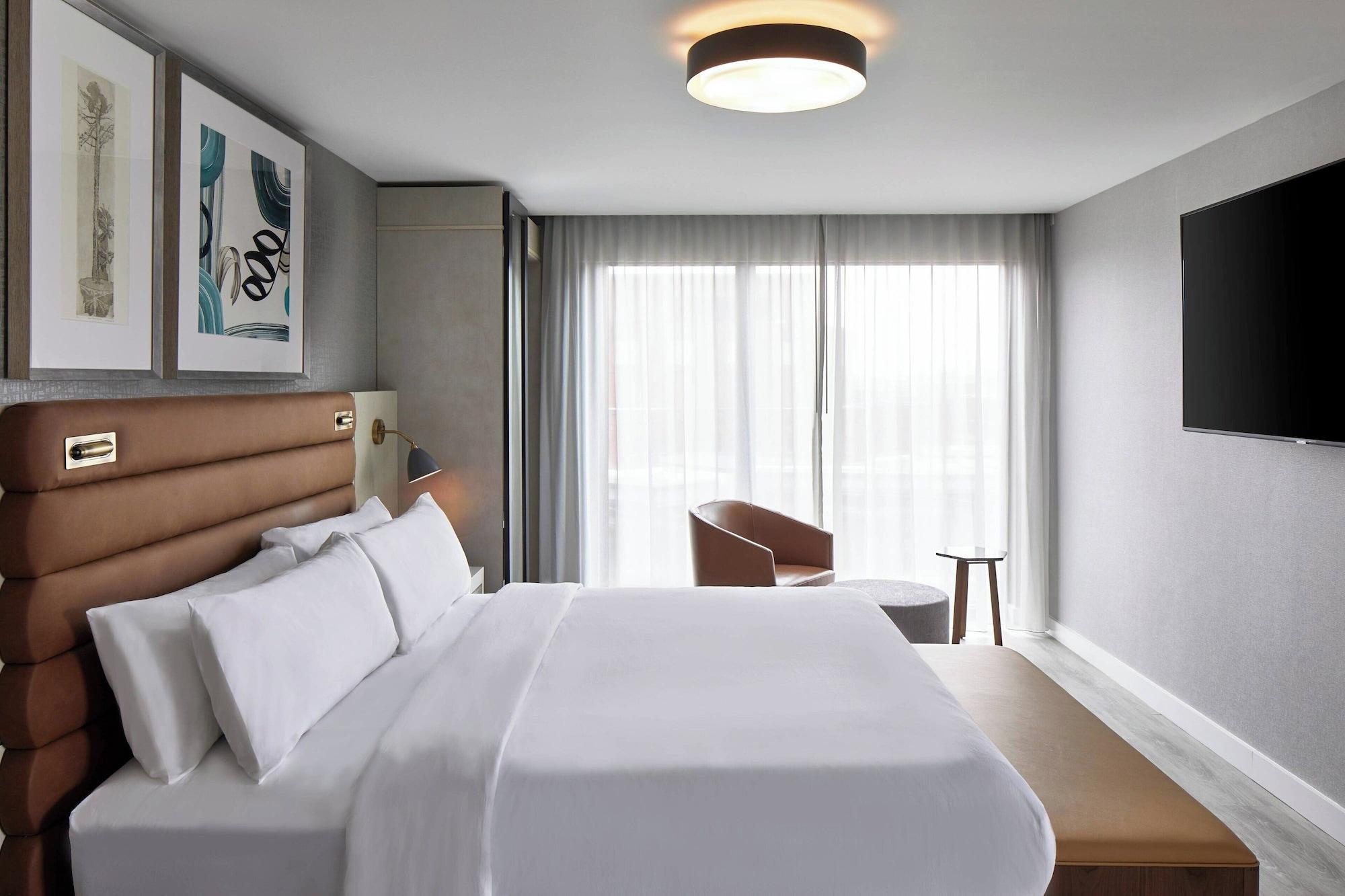 1 Bedroom, Suite