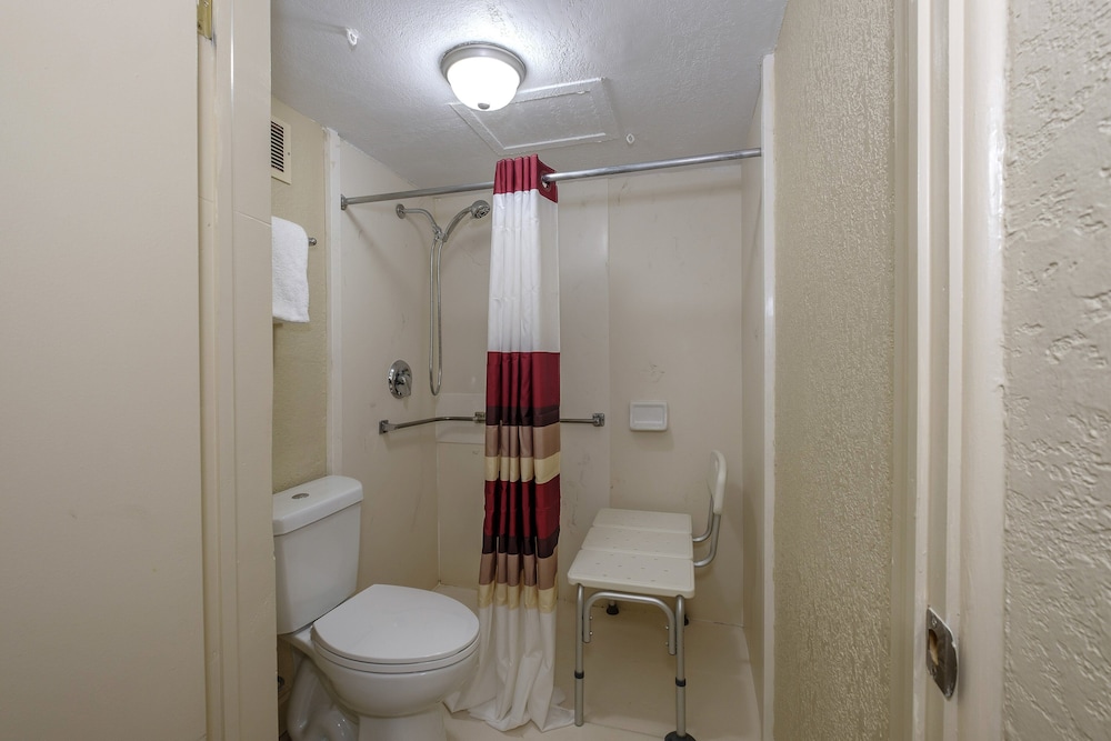 Red Roof Inn Hot Springs 15/49