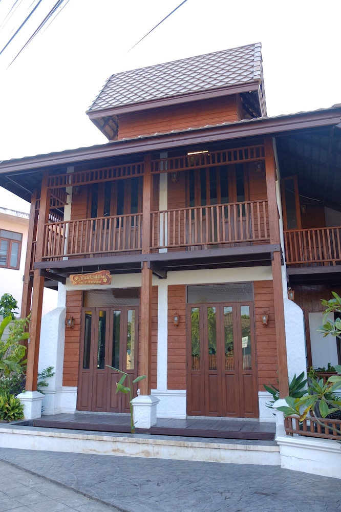Baanlek Home Stay 3/54