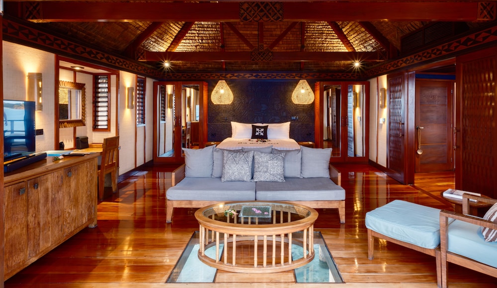 Overwater, Bure, King Bed، Likuliku Lagoon Resort - Adults Only 4/8