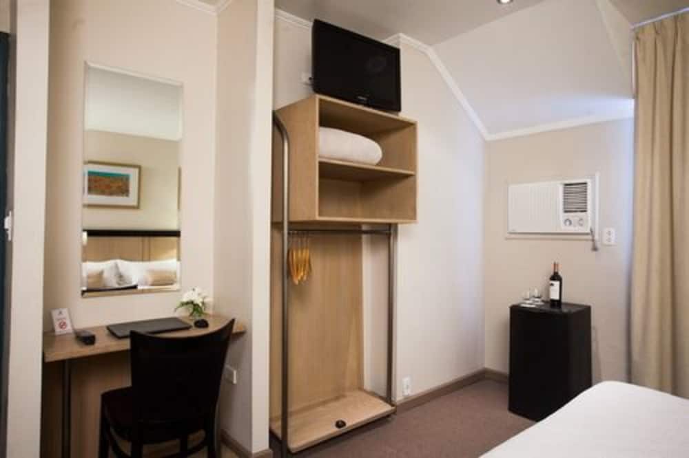 Argentino Hotel 49/49