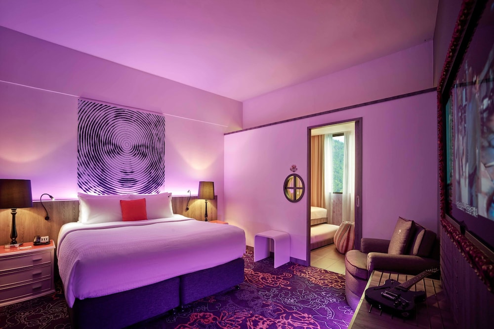 Roxity Kids Suite