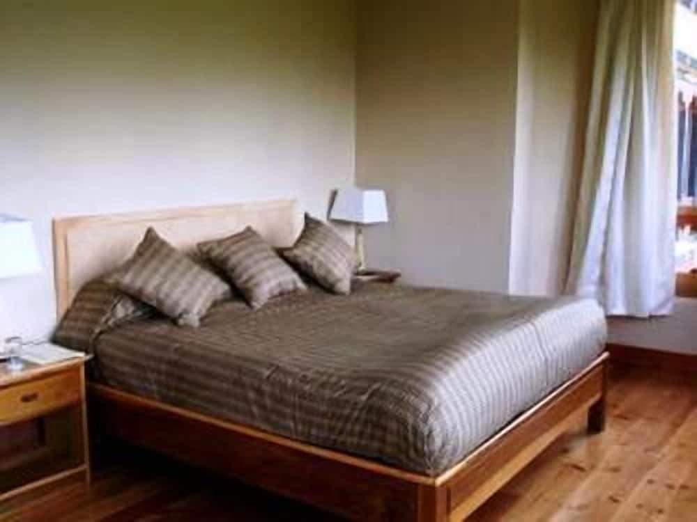 SUPERIOR, DOUBLE BED