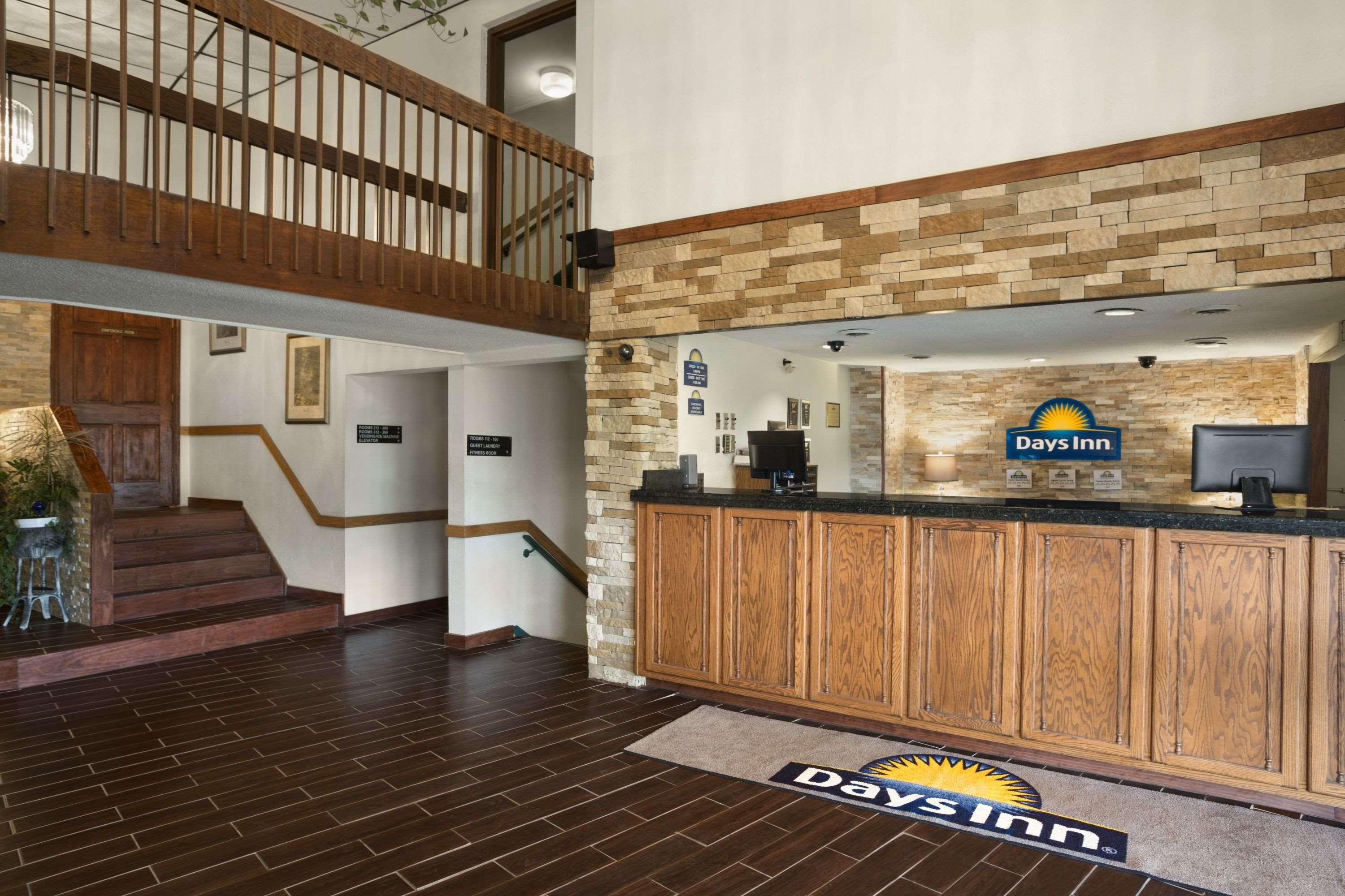 Ramada by Wyndham Pittsburgh/New Stanton 4/38