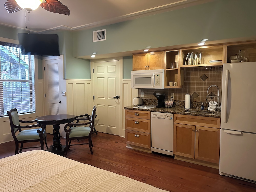Inlet Sports Lodge 29/50
