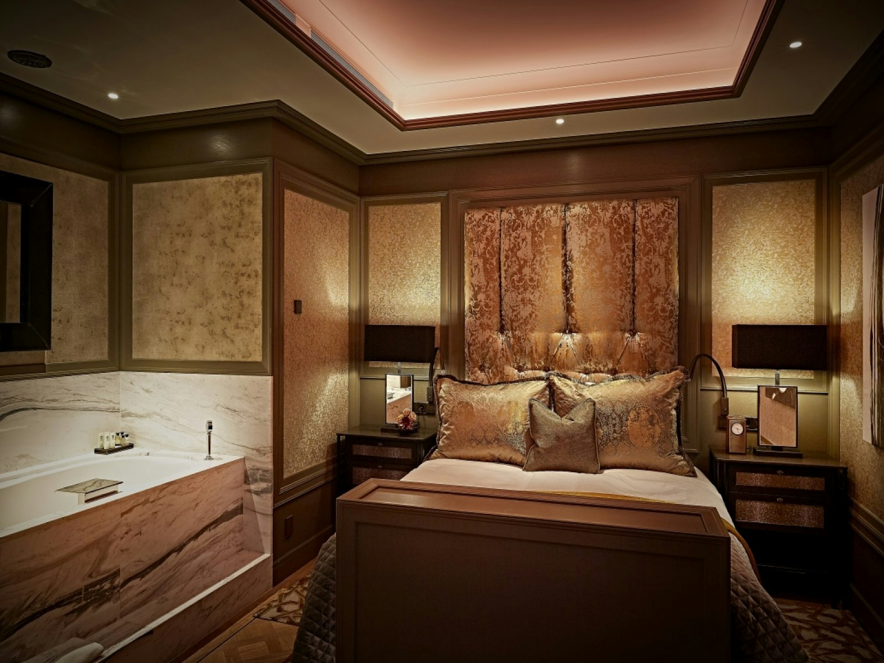 Residential, Suite, Terrace