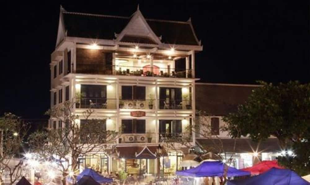 Indigo House Hotel 2/43